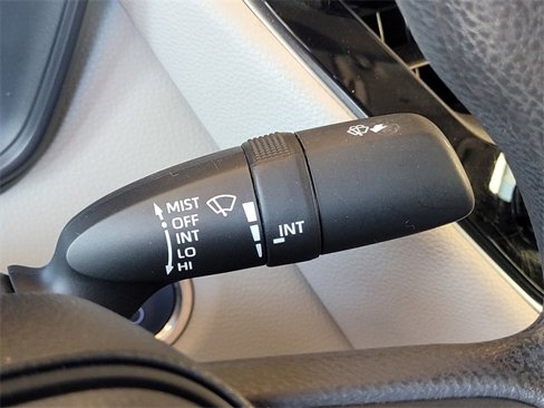 Certified 2022 Toyota Corolla LE image 31