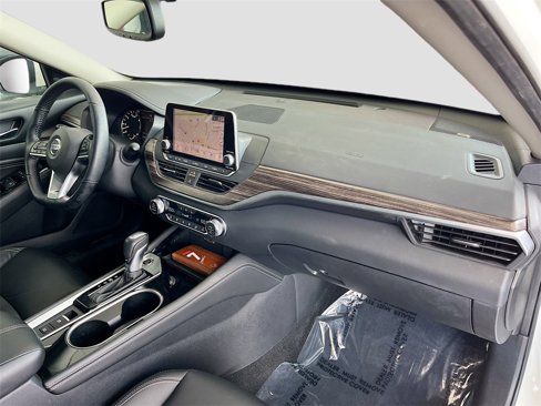 Used 2020 Nissan Altima 2.5 Platinum image 29