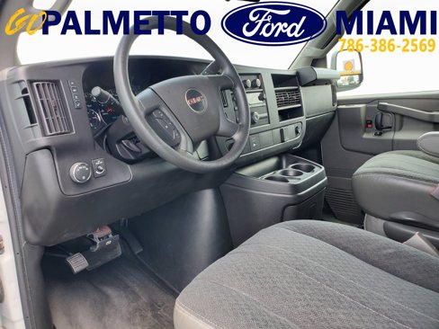 Used 2023 GMC Savana 2500 w/ Driver Convenience Package image 12
