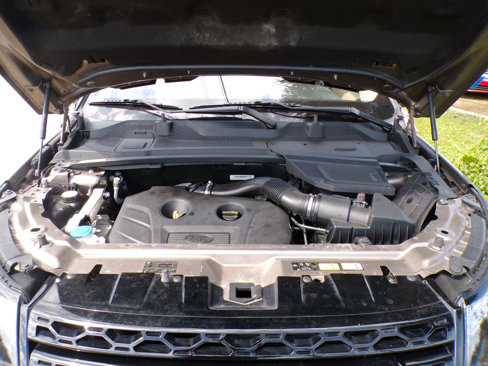 Used 2017 Land Rover Discovery Sport HSE image 10