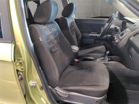 Used 2013 Kia Soul + w/ Audio Pkg image 33