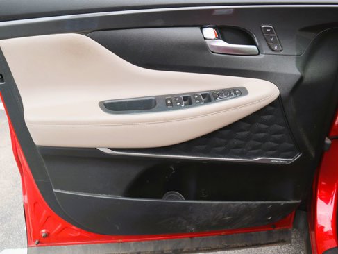 Used 2022 Hyundai Santa Fe Limited image 17