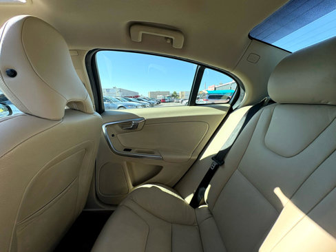 Used 2013 Volvo S60 T5 image 24