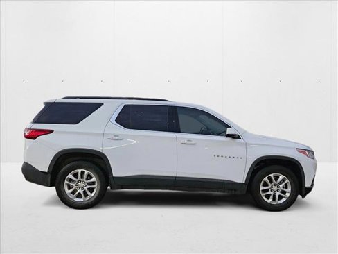 Used 2019 Chevrolet Traverse LT image 4