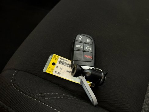 Used 2023 Dodge Charger SXT image 27