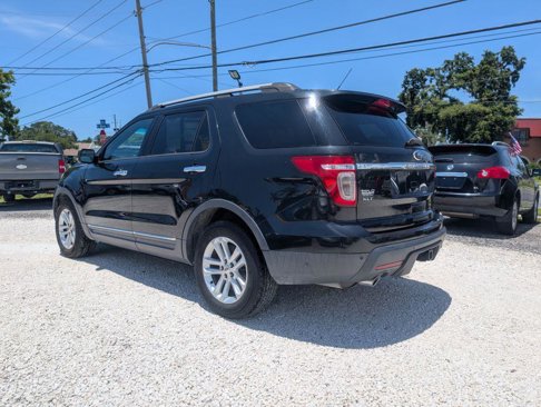 Used 2014 Ford Explorer XLT image 7
