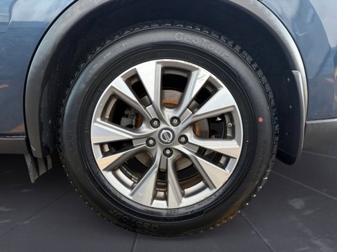 Certified 2015 Nissan Murano SV image 42