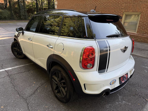 Used 2012 MINI Cooper Countryman S image 3