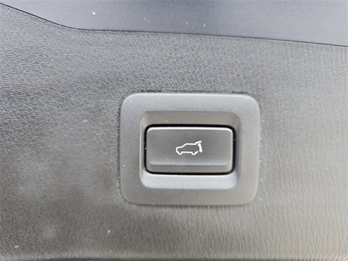 Used 2020 MAZDA CX-5 Touring image 17