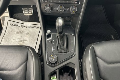 Used 2021 Volkswagen Tiguan SEL Premium R-Line image 41