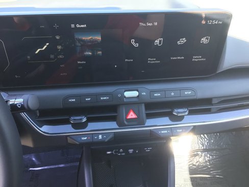 New 2025 Kia K4 EX image 12