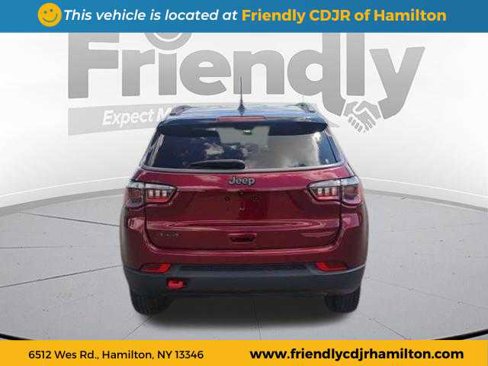 Used 2022 Jeep Compass Trailhawk image 7