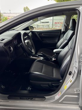 Used 2017 Toyota Corolla SE image 19