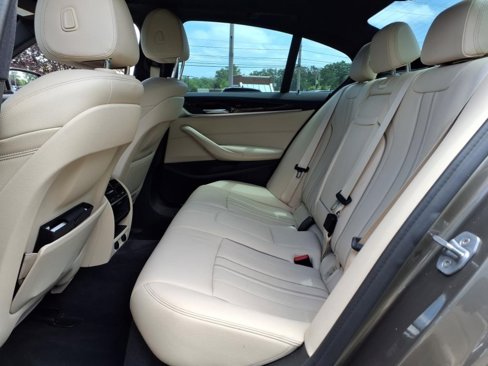 Used 2019 BMW 530i xDrive image 11