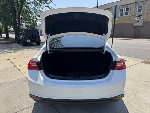 Used 2018 Chevrolet Malibu LT image 20