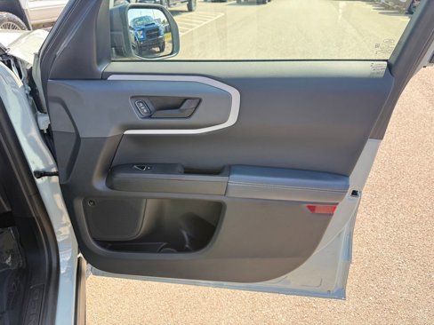Used 2023 Ford Bronco Sport Outer Banks w/ Tech Package image 16