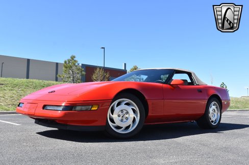 Used 1994 Chevrolet Corvette Convertible image 2