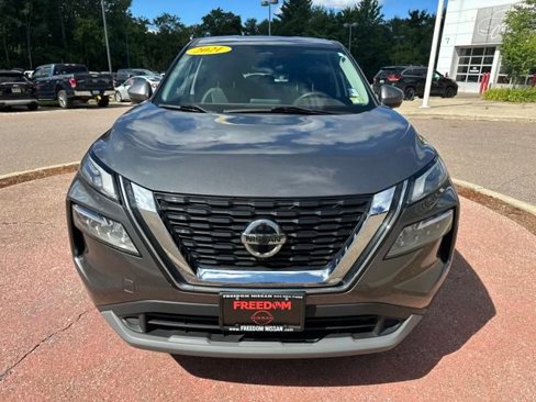 Used 2021 Nissan Rogue SV image 8