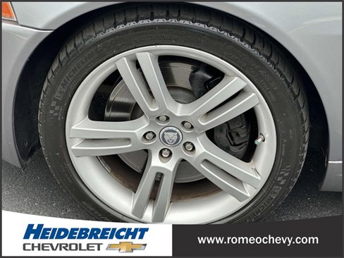 Used 2007 Jaguar XKR R image 11
