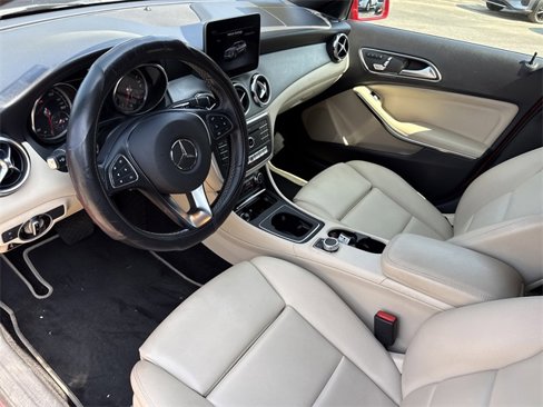 Used 2020 Mercedes-Benz GLA 250 image 4
