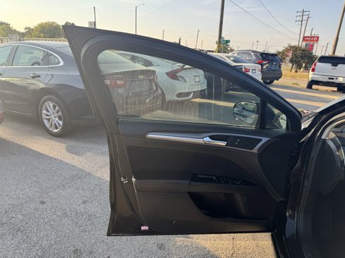 Used 2013 Ford Fusion SE image 23