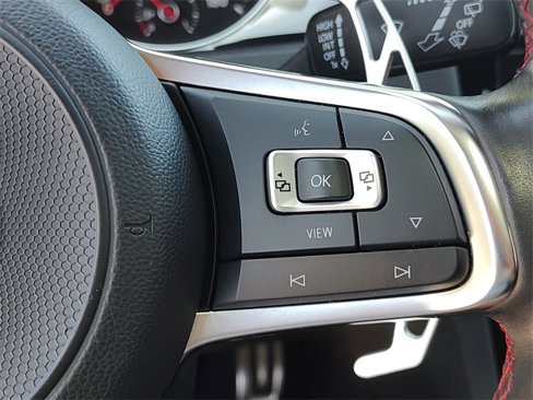 Used 2019 Volkswagen GTI SE w/ SE Experience Package image 22