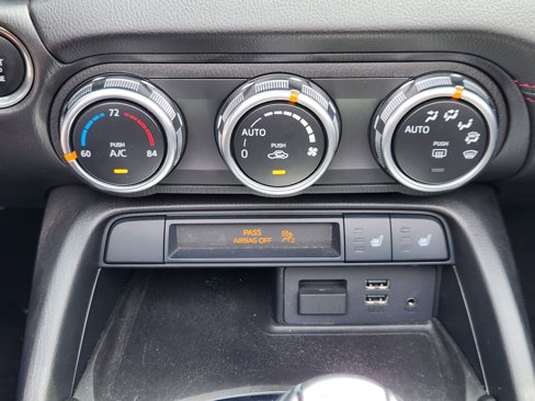 Used 2019 MAZDA MX-5 Miata Grand Touring image 24