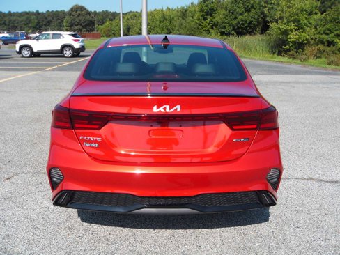 Used 2022 Kia Forte GT-Line image 6