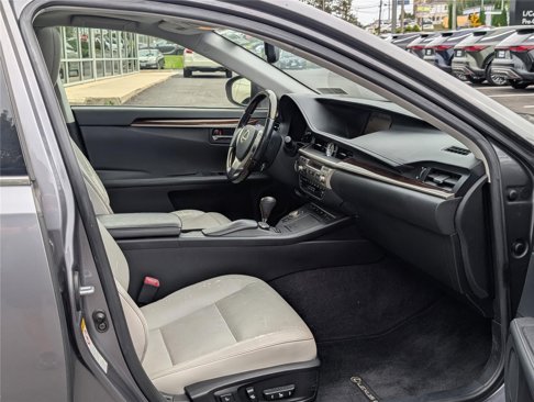 Used 2015 Lexus ES 350 image 10
