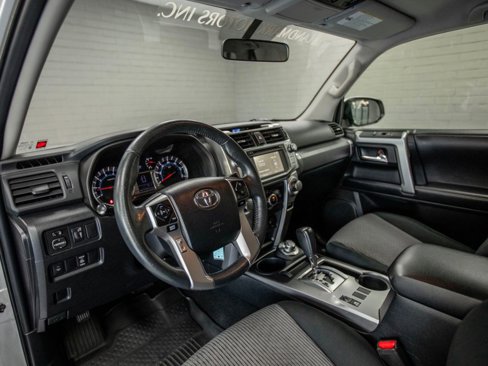 Used 2017 Toyota 4Runner SR5 image 16