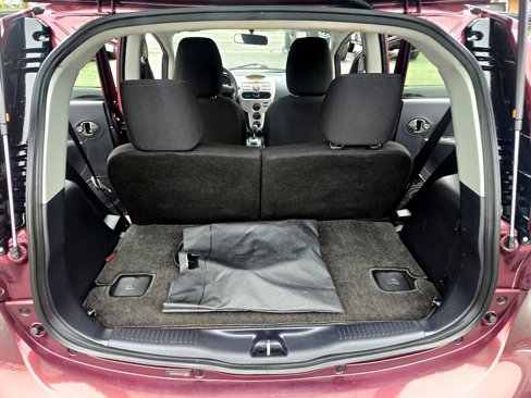 Used 2012 Mitsubishi i SE image 21