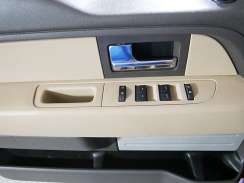 Used 2013 Ford F150 XLT w/ Luxury Equipment Group image 19