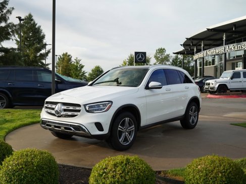 Certified 2022 Mercedes-Benz GLC 300 4MATIC image 3