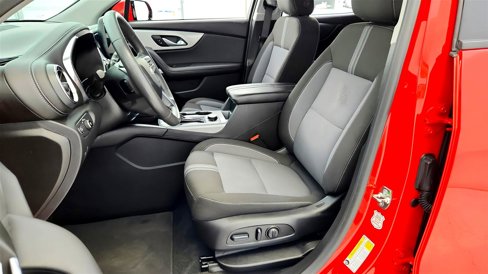 Used 2023 Chevrolet Blazer LT image 28