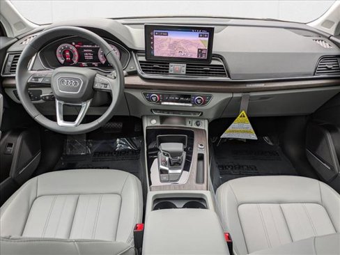 Used 2025 Audi Q5 2.0T Premium Plus image 19