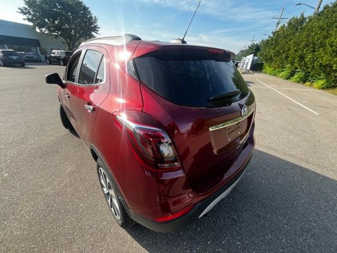 Used 2022 Buick Encore Preferred w/ Safety Package image 4