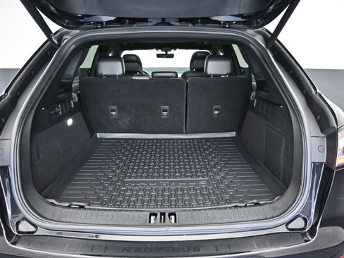 Used 2019 Lincoln Nautilus Reserve image 31