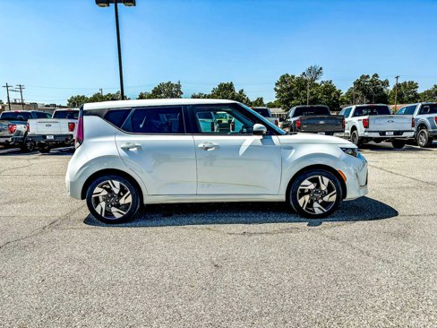 Used 2025 Kia Soul GT-Line image 8