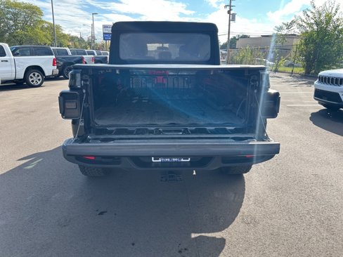 Used 2022 Jeep Gladiator Sport image 9