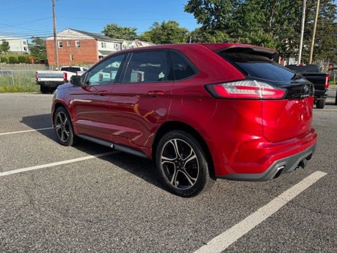 Used 2021 Ford Edge ST image 5