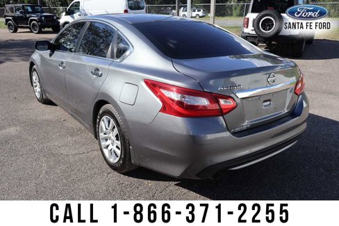 Used 2017 Nissan Altima 2.5 S w/ Power Driver Seat Package image 4