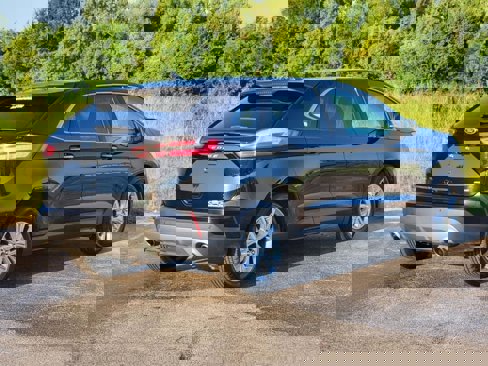 Used 2022 Ford Edge Titanium image 8