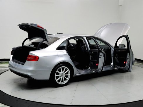 Used 2015 Audi A4 2.0T Premium image 11