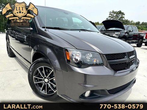 Used 2019 Dodge Grand Caravan SE image 1