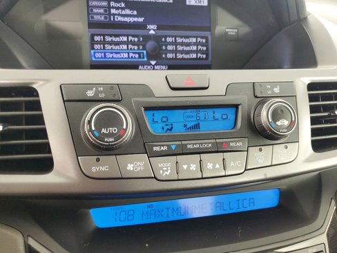Used 2013 Honda Odyssey Touring Elite image 22