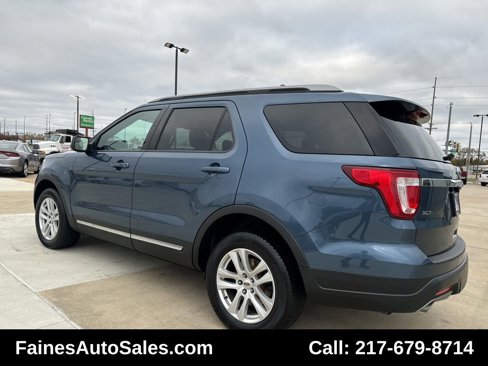 Used 2018 Ford Explorer XLT image 12