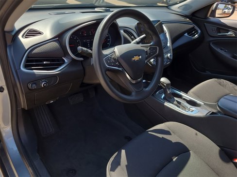 Used 2024 Chevrolet Malibu LT image 15