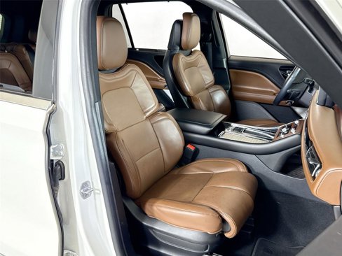 Used 2022 Lincoln Aviator Reserve w/ Equipment Group 201A image 31