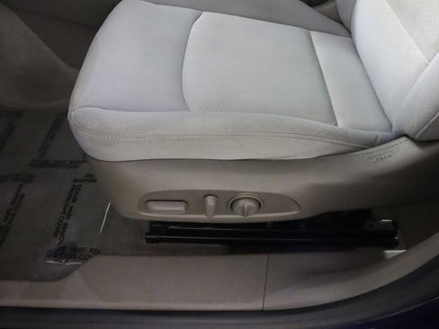 Used 2020 Chevrolet Malibu LT image 27