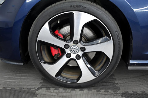 Used 2016 Volkswagen GTI SE w/ Lighting Package (SEL) image 38